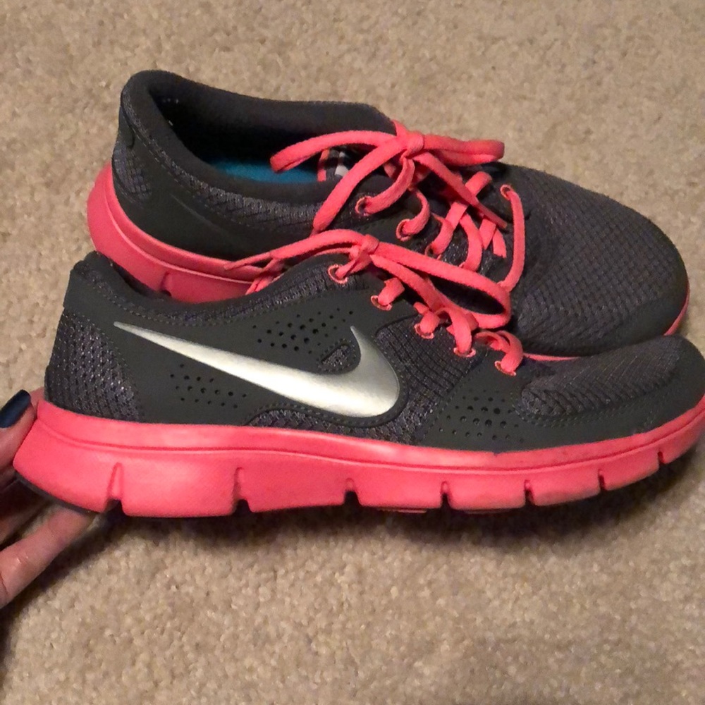 Nike shoes